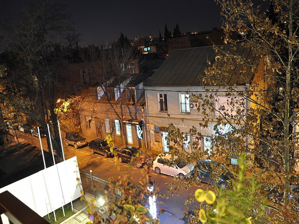 Gold Star Hotel Tbilisi Exteriör bild